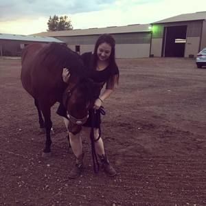 Meet your Posher, Aly